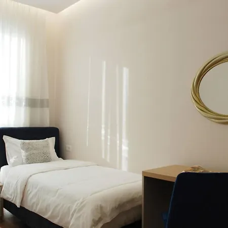 Apartament Lindi's 3/6 *